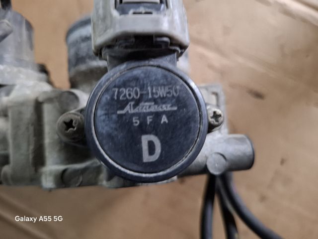 bontott MITSUBISHI LANCER VII Fojtószelep (Mechanikus)