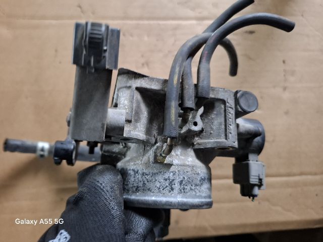 bontott MITSUBISHI LANCER VII Fojtószelep (Mechanikus)