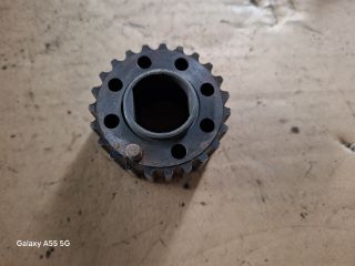 bontott MITSUBISHI LANCER VII Főtengely Bordáskerék / Lánckerék