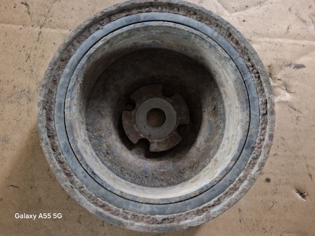 bontott MITSUBISHI LANCER VII Főtengely Szíjtárcsa