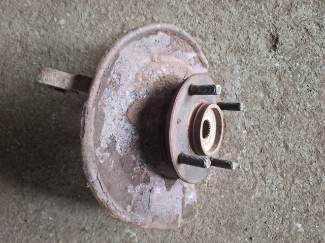 bontott MITSUBISHI LANCER VII Jobb első Csonkállvány Kerékaggyal