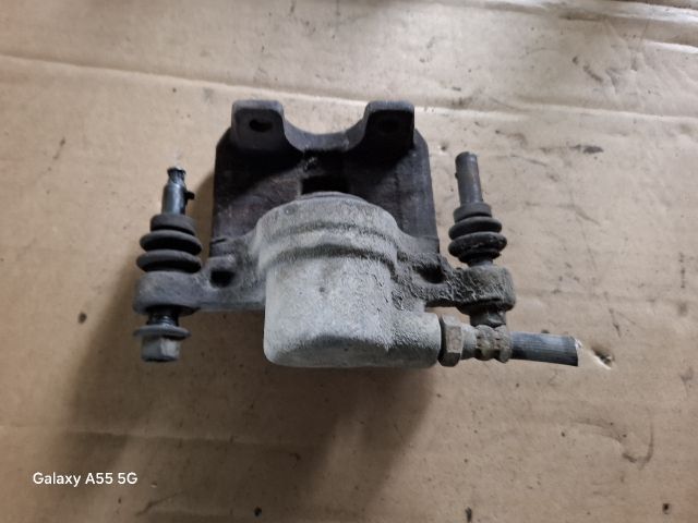 bontott MITSUBISHI LANCER VII Jobb hátsó Féknyereg Munkahengerrel