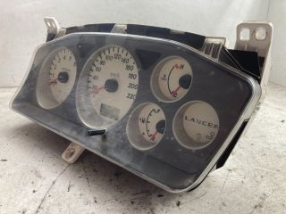 bontott MITSUBISHI LANCER VII Kilométeróra