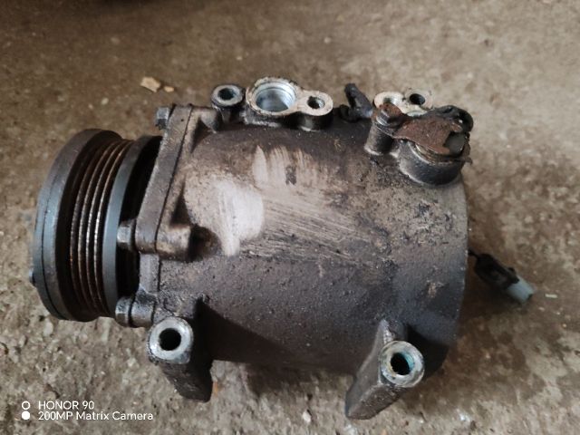 bontott MITSUBISHI LANCER VII Klímakompresszor