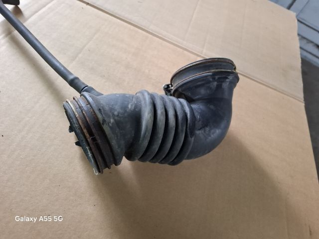 bontott MITSUBISHI LANCER VII Légbeömlő Cső