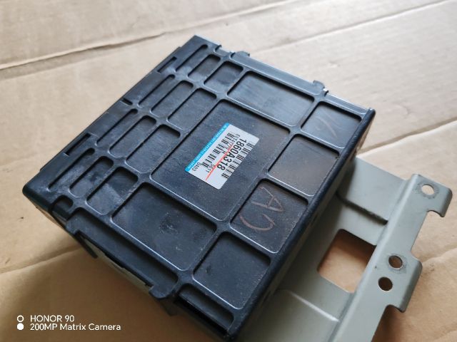 bontott MITSUBISHI LANCER VII Motorvezérlő