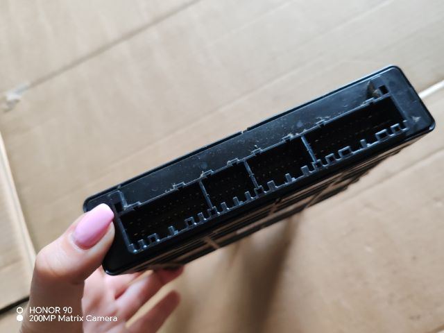 bontott MITSUBISHI LANCER VII Motorvezérlő