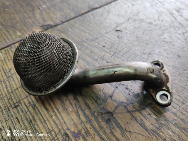 bontott MITSUBISHI LANCER VII Olajszivattyú Szűrőkosár