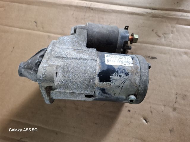 bontott MITSUBISHI LANCER VII Önindító