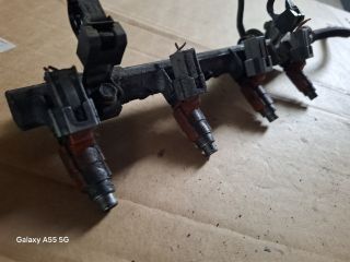 bontott MITSUBISHI LANCER VII Porlasztó Sor / Híd