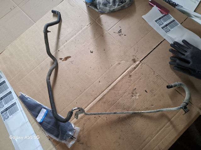 bontott MITSUBISHI LANCER VII Szervócső