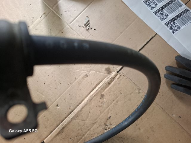 bontott MITSUBISHI LANCER VII Szervócső