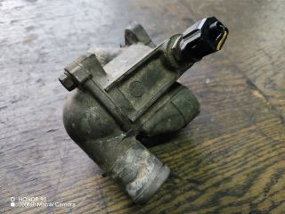 bontott MITSUBISHI LANCER VII Termosztátház