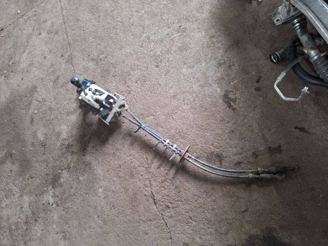 bontott MITSUBISHI LANCER VII Váltó Kulissza