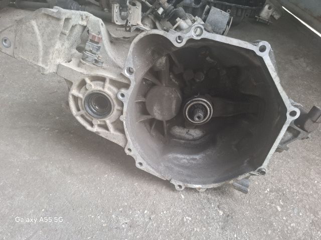 bontott MITSUBISHI LANCER VII Váltó (Mechanikus)