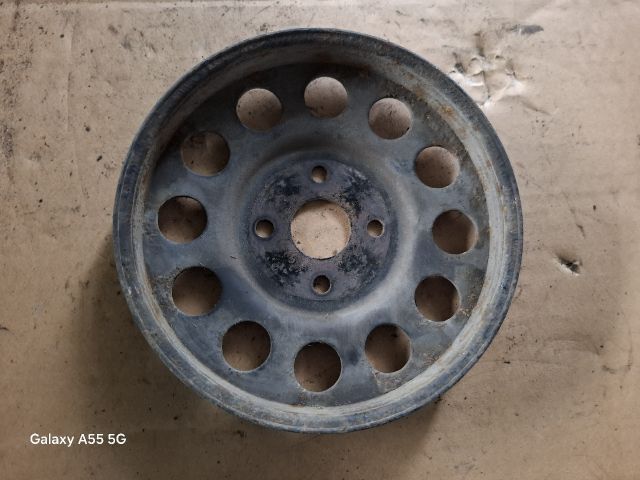 bontott MITSUBISHI LANCER VII Vízpumpa Szíjtárcsa