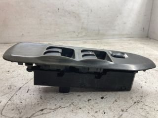 bontott MITSUBISHI LANCER VII Bal első Ablakemelő Kapcsoló