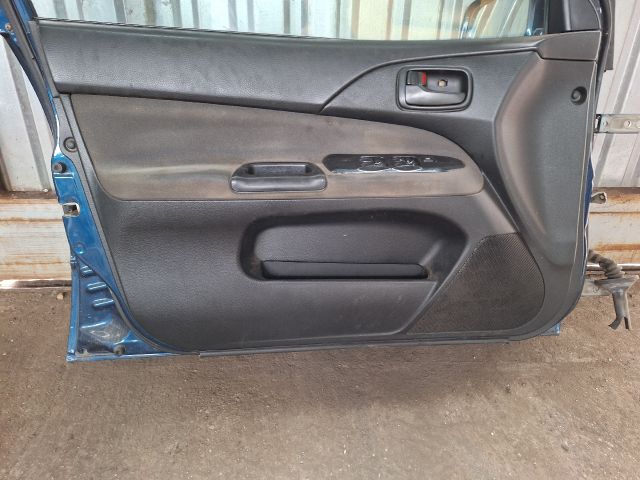 bontott MITSUBISHI LANCER VII Bal első Ajtó (Részeivel)