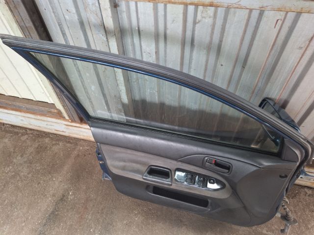 bontott MITSUBISHI LANCER VII Bal első Ajtó (Részeivel)