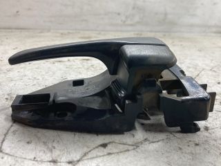 bontott MITSUBISHI LANCER VII Bal első Belső Kilincs