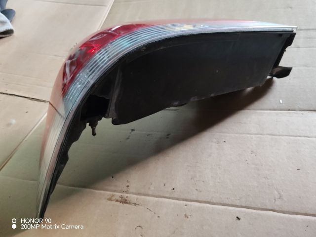 bontott MITSUBISHI LANCER VII Bal Hátsó Lámpa