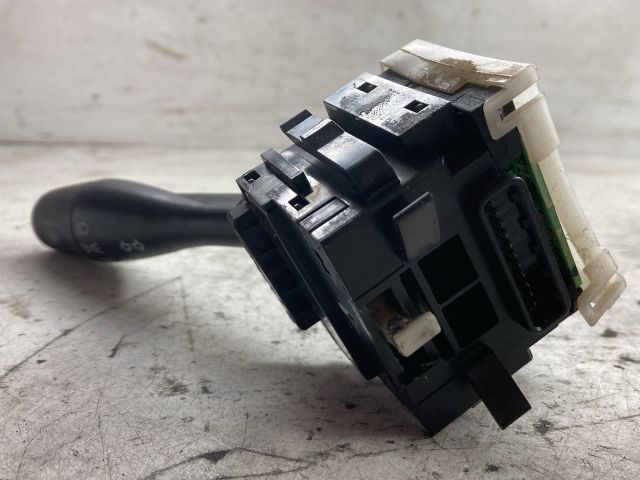 bontott MITSUBISHI LANCER VII Bal Kormánykapcsoló Irányjelző