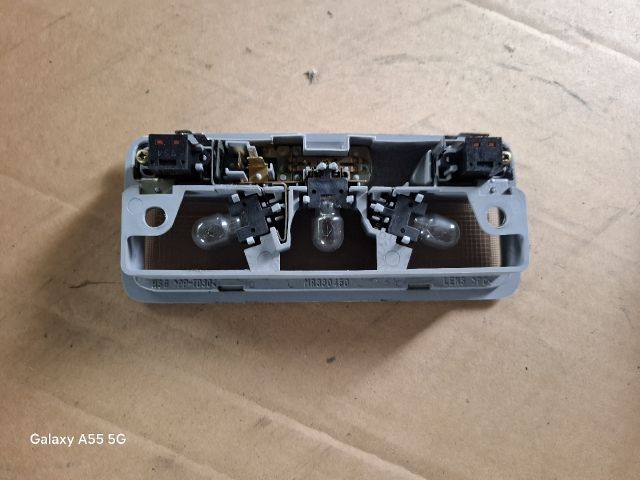 bontott MITSUBISHI LANCER VII Beltér Világítás Első