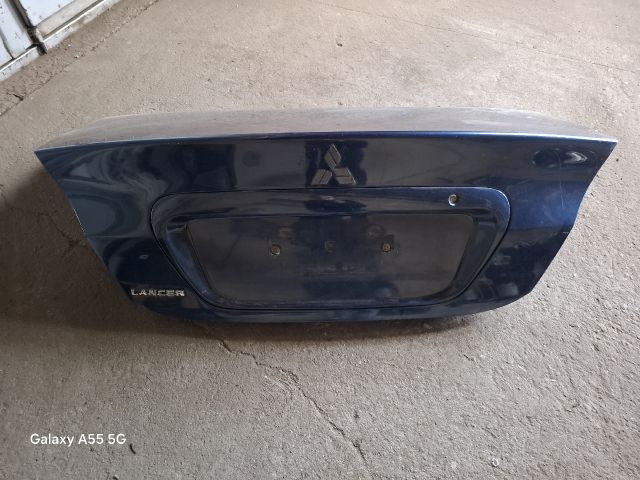 bontott MITSUBISHI LANCER VII Csomagtérajtó (Részeivel)