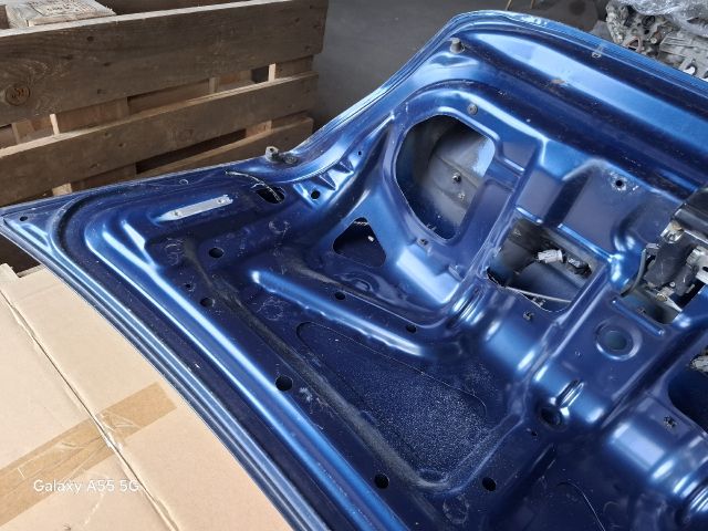 bontott MITSUBISHI LANCER VII Csomagtérajtó (Részeivel)