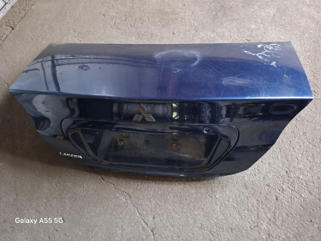 bontott MITSUBISHI LANCER VII Csomagtérajtó (Részeivel)