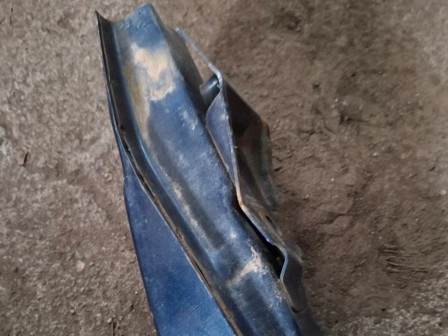 bontott MITSUBISHI LANCER VII Első Lökhárító Merevítő (Fém)