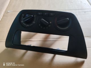 bontott MITSUBISHI LANCER VII Fűtéskapcsoló (manuális klímás)