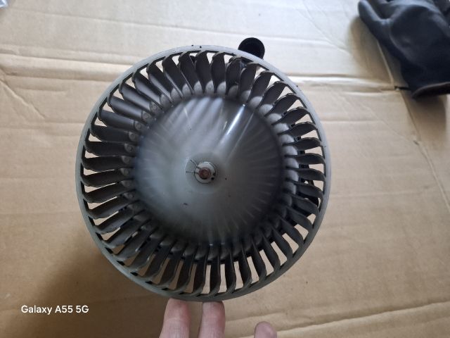 bontott MITSUBISHI LANCER VII Fűtőmotor (Klímás)