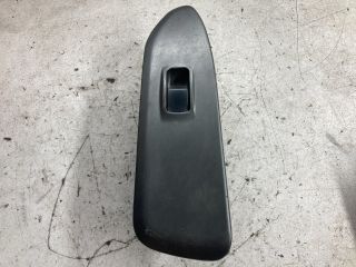 bontott MITSUBISHI LANCER VII Jobb első Ablakemelő Kapcsoló