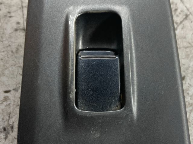 bontott MITSUBISHI LANCER VII Jobb első Ablakemelő Kapcsoló