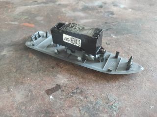 bontott MITSUBISHI LANCER VII Jobb első Ablakemelő Kapcsoló