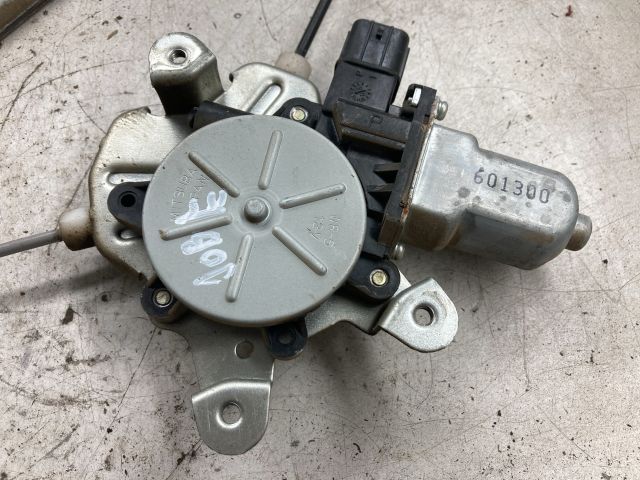 bontott MITSUBISHI LANCER VII Jobb első Ablakemelő Szerkezet (Elektromos)