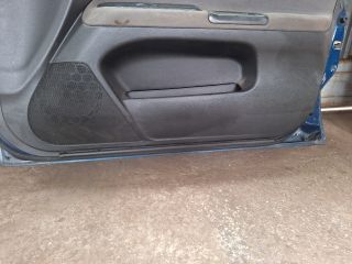 bontott MITSUBISHI LANCER VII Jobb első Ajtó (Részeivel)