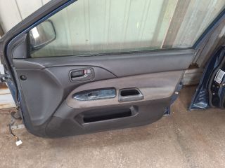 bontott MITSUBISHI LANCER VII Jobb első Ajtó (Részeivel)