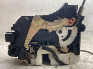 bontott MITSUBISHI LANCER VII Jobb első Ajtózár