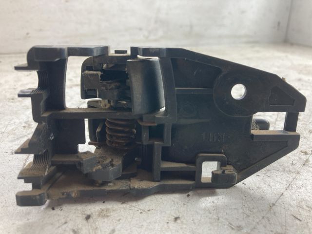 bontott MITSUBISHI LANCER VII Jobb első Belső Kilincs