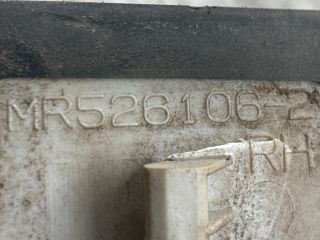 bontott MITSUBISHI LANCER VII Jobb első Külső Kilincs