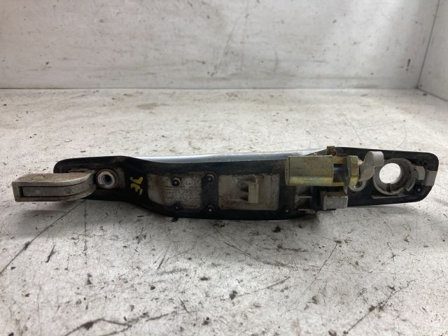 bontott MITSUBISHI LANCER VII Jobb első Külső Kilincs