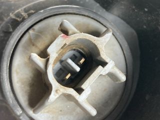 bontott MITSUBISHI LANCER VII Jobb Fényszóró