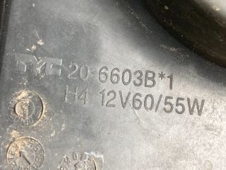 bontott MITSUBISHI LANCER VII Jobb Fényszóró