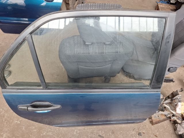 bontott MITSUBISHI LANCER VII Jobb hátsó Ajtó (Részeivel)