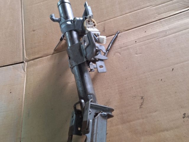 bontott MITSUBISHI LANCER VII Kormányoszlop