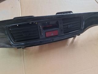 bontott MITSUBISHI LANCER VII Középső Műszerfal Díszléc