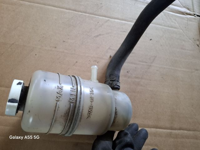 bontott MITSUBISHI LANCER VII Szervóolaj Tartály