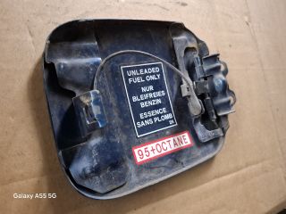 bontott MITSUBISHI LANCER VII Tankajtó